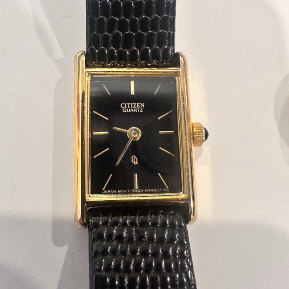 Lot of 2 VTG Citizen Quartz Ladies Watches-Gold Tone*Needs Batteries (Untested) main image 15